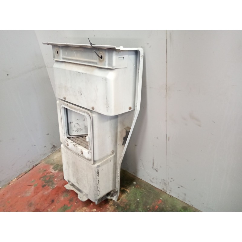 Recambio de peldaño izquierdo para renault magnum ab 2005 12.0 diesel referencia OEM IAM 5010574327 - Blanco 4