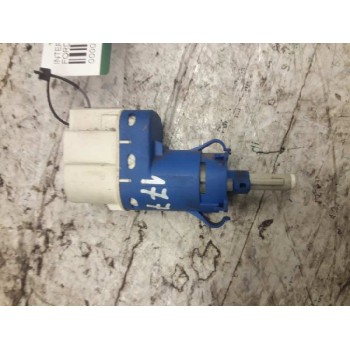 INTERRUPTOR PEDAL DE FRENO 