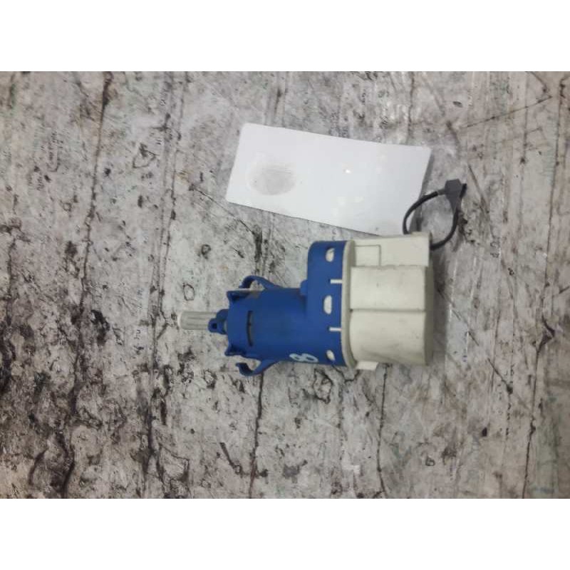Recambio de interruptor para ford focus berlina (cap) ambiente (d) referencia OEM IAM  PEDAL DE FRENO - Negro 2