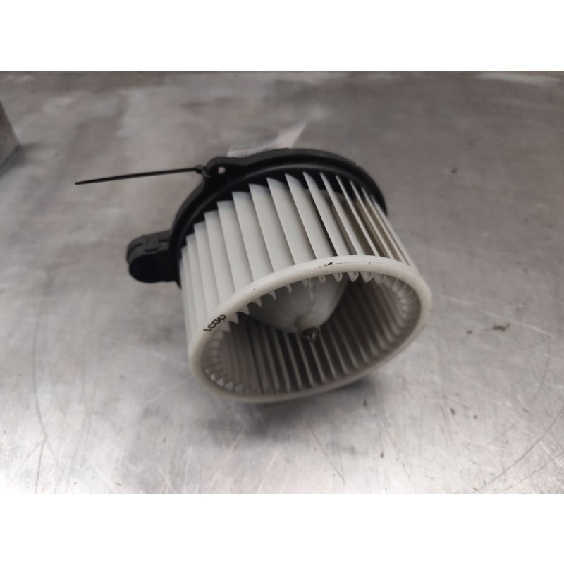 Recambio de motor calefaccion para hyundai i30 (gd) 1.6 crdi referencia OEM IAM 00S3B2474 3