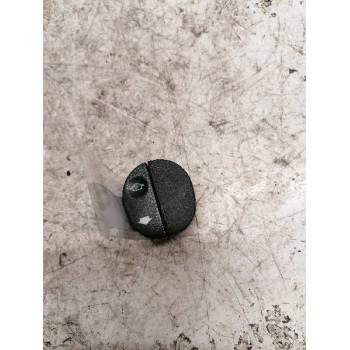 MANDO ELEVALUNAS DELANTERO DERECHO 6 PINS