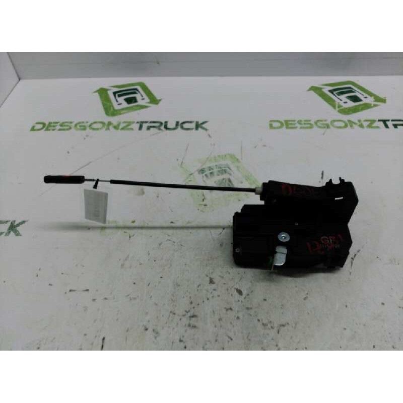 Recambio de cerradura puerta delantera derecha para opel corsa c blue line referencia OEM IAM 133107  