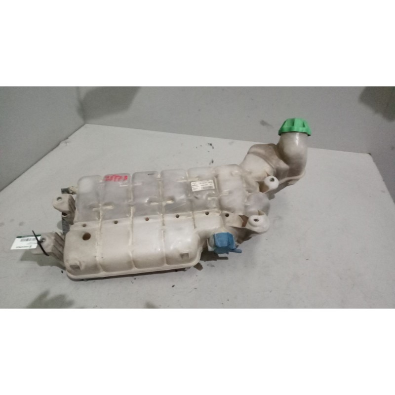 Recambio de deposito expansion para man tg-m 12.xxx 12.280 fg c (compact) referencia OEM IAM 81061026233  
