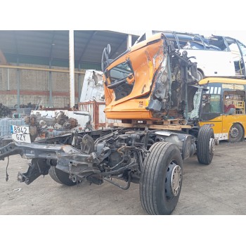 mercedes-benz axor 2-ejes 18 ton 2004  del año 2006
