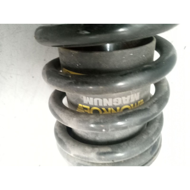 Recambio de amortiguador trasero izquierdo cabina para iveco eurocargo tector chasis  (typ 120 e 24) larga distancia referencia 4