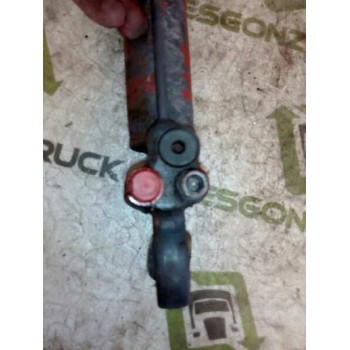 Recambio de brazo elevacion cabina para daf trucks 55 fa 55.180 b13 (181cv) referencia OEM IAM 696D180034  