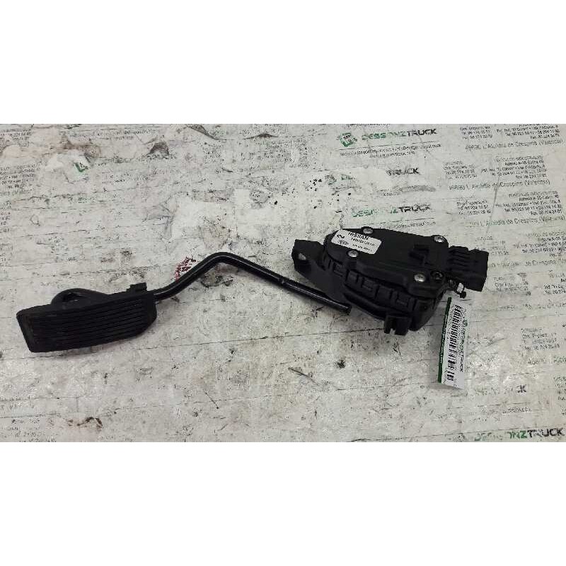 Recambio de potenciometro pedal para nissan almera (n16/e) line up referencia OEM IAM 18002AU410 - Rojo 2