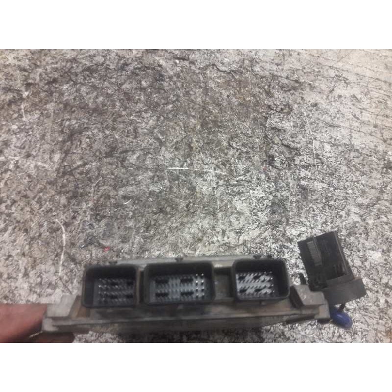 Recambio de centralita motor uce para ford transit combi '06 ft 280 mediano referencia OEM IAM 6C1112A650AG VP6C1U14A638AD - Blanco 2