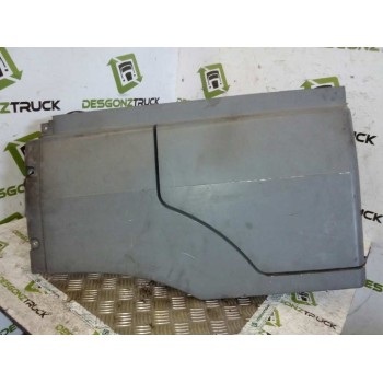 Recambio de moldura trasera cabina para mercedes-benz axor 2-ejes 18 ton 2004  1843 4x2 om 457 la l (largo) referencia OEM IAM 9