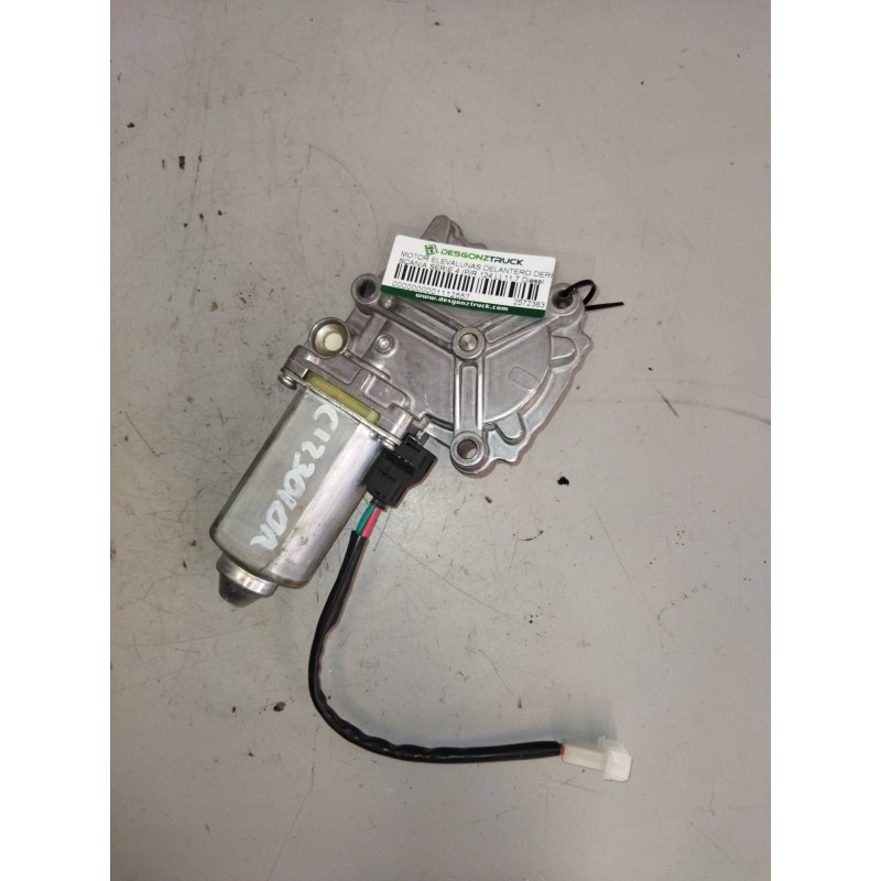 Recambio de motor elevalunas delantero derecho para scania serie 4 (p/r 124 l) 11.7 diesel referencia OEM IAM 2572363 - Blanco