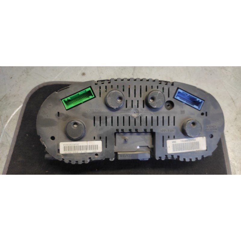 Recambio de cuadro instrumentos para seat ibiza (6k1) 1.9 sdi referencia OEM IAM 6K0920850C 110008924004 2