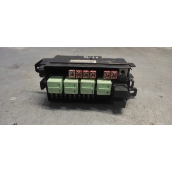 CAJA RELES / FUSIBLES 091504220405 