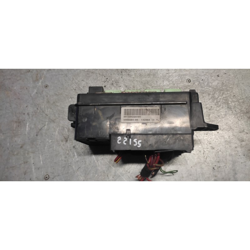 Recambio de caja reles / fusibles para bmw mini (r50,r53) one referencia OEM IAM 091504220405 - Negro 2