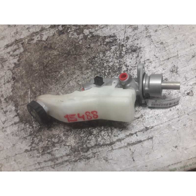 Recambio de bomba freno para toyota corolla verso (r1) 2.2 d-4d luna referencia OEM IAM 25113479 - Negro 3