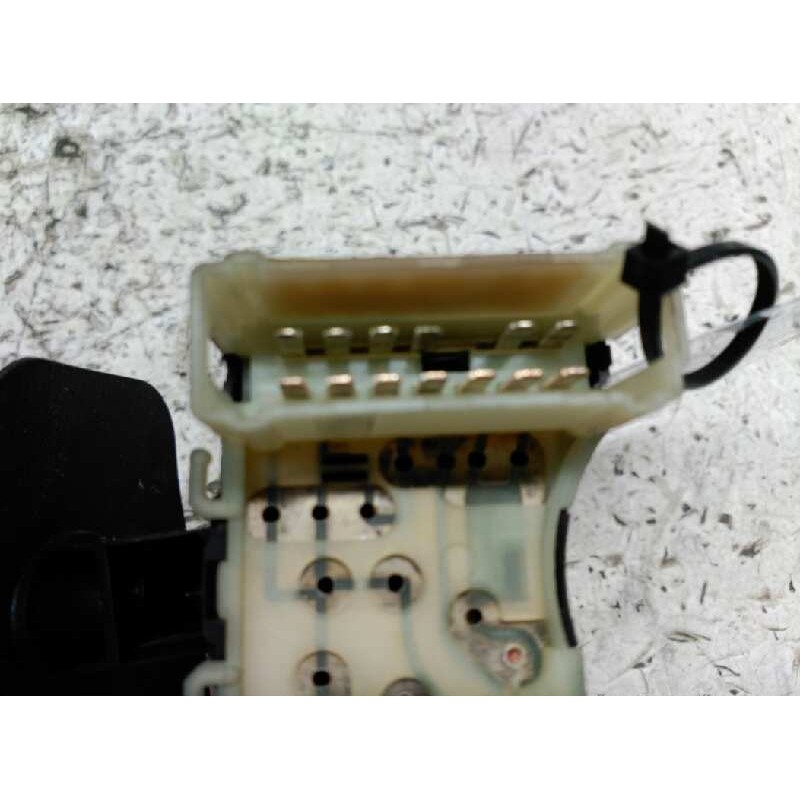 Recambio de mando limpia para renault trafic (desde 5.89) referencia OEM IAM - Blanco 2