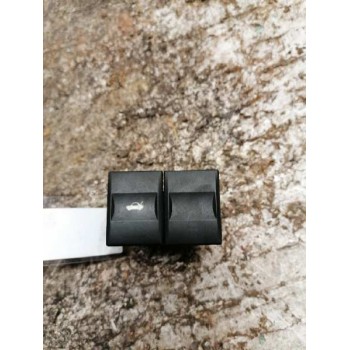 BOTON APERTURA MALETEROPORTON 1S7T19B514AA 5 PINS 