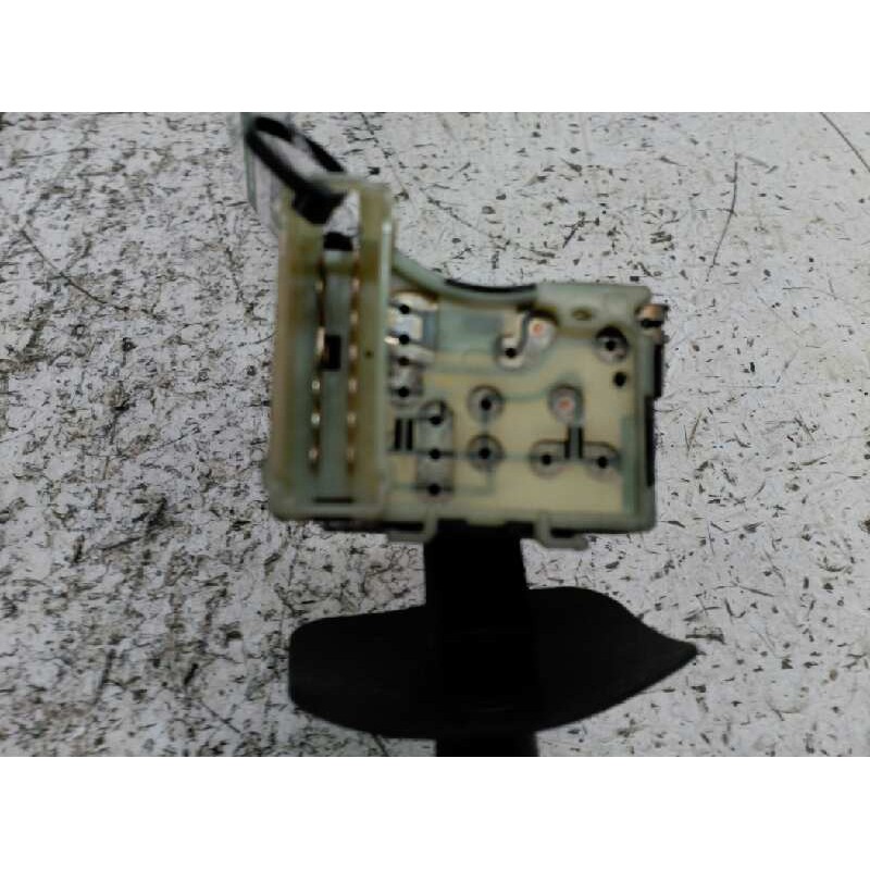 Recambio de mando limpia para renault trafic (desde 5.89) referencia OEM IAM - Blanco 3