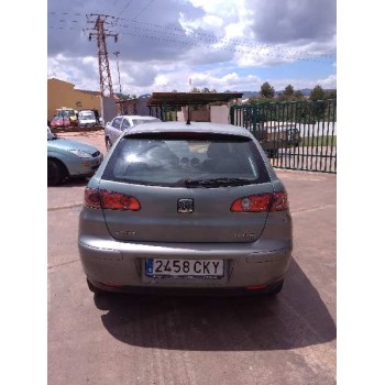 seat ibiza (6l1) del año 2003