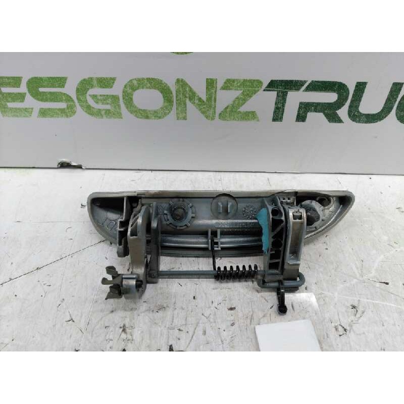 Recambio de maneta exterior trasera derecha para renault scenic (ja..) 1.9 dci authentique referencia OEM IAM 7700433076 - Gris 3