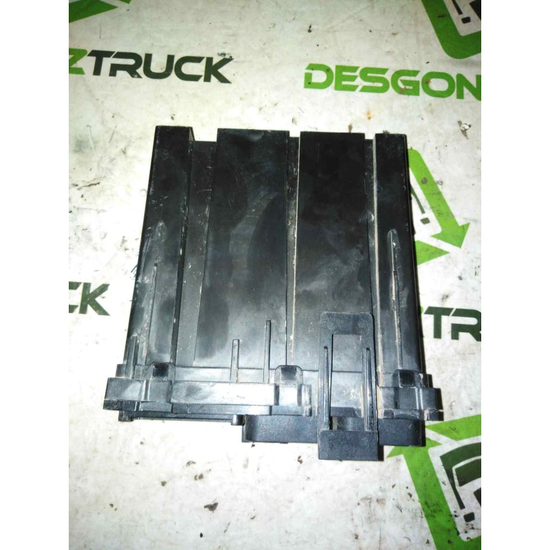 Recambio de modulo electronico para renault serie t fg 4x2 cabina high-sleeper referencia OEM IAM 21930662 - Blanco 4
