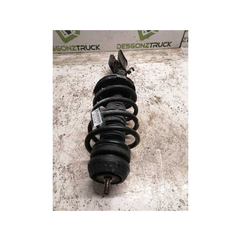 Recambio de amortiguador delantero derecho para mercedes-benz vito (w638) combi 112 cdi (638.194) referencia OEM IAM A6383200913 - Blanco 2