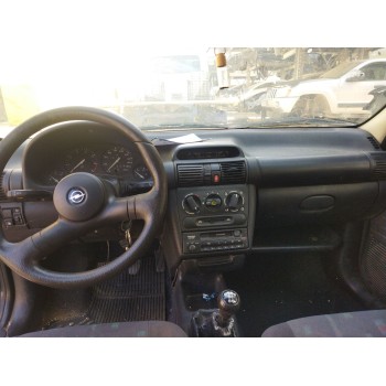 opel corsa b (s93) del año 1998