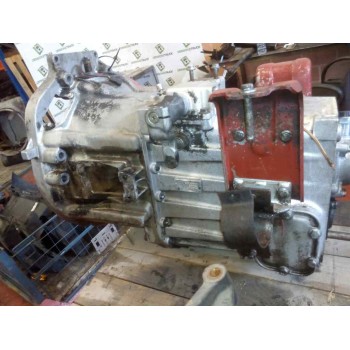 Recambio de caja cambios para iveco eurocargo referencia OEM IAM 2865629H00 8869368 7288348
