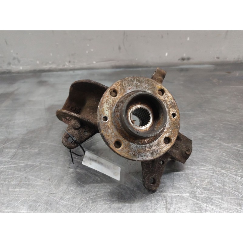 Recambio de mangueta delantera izquierda para renault scenic ii grand confort dynamique referencia OEM IAM   