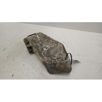 Recambio de soporte guardabarros trasero para daf serie xf105.xxx 12.9 diesel referencia OEM IAM   