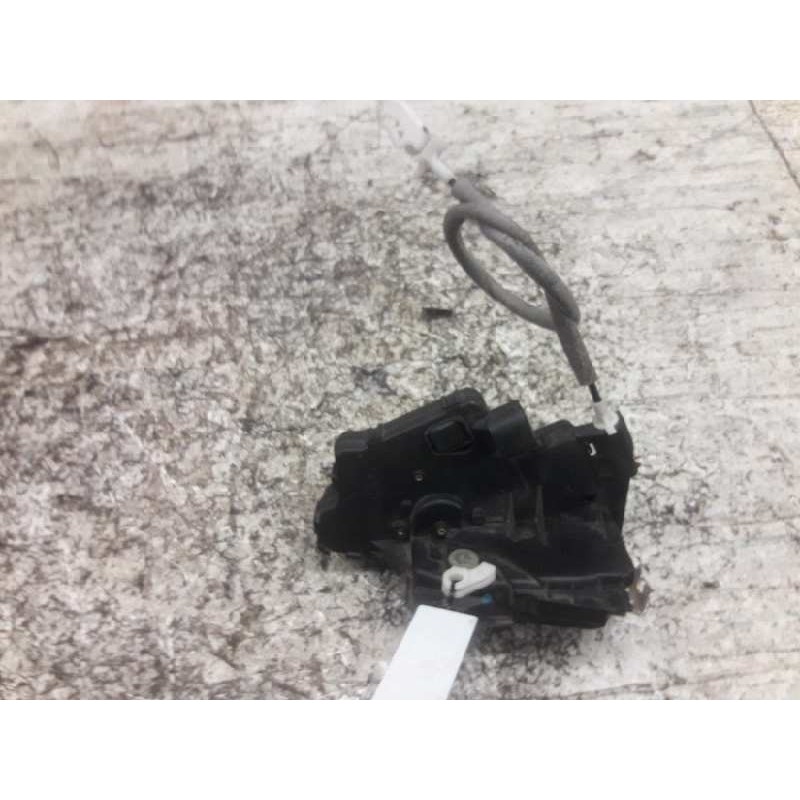 Recambio de cerradura puerta delantera derecha para bmw serie 3 berlina (e46) 320d referencia OEM IAM  7 PINS - Blanco 3