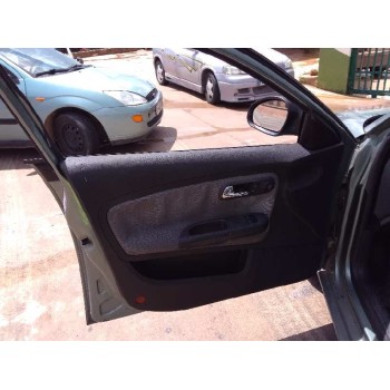 seat ibiza (6l1) del año 2003