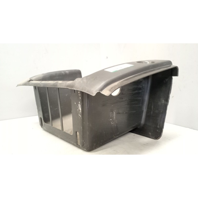 Recambio de peldaño derecho para volvo fm 12 asta 2001 fsa  4x2 corto referencia OEM IAM 2