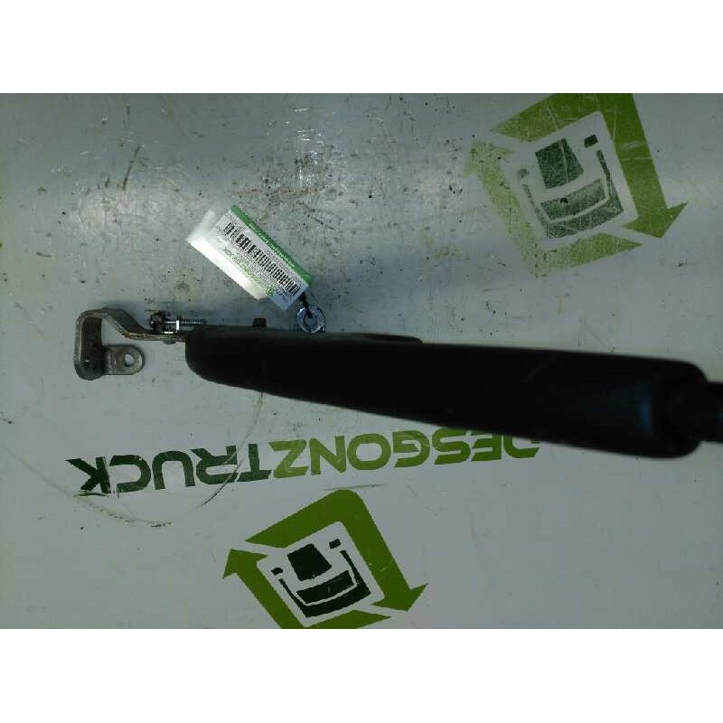 Recambio de palanca freno de mano para nissan vanette cargo (hc23) familiar (5 asientos) referencia OEM IAM 360109C005 - Blanco 2