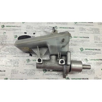 Recambio de bomba freno para opel vivaro combi 2.7t corto referencia OEM IAM 32067008C  