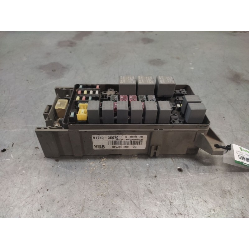 Recambio de caja reles / fusibles para kia sorento 2.5 crdi ex referencia OEM IAM 911603E070 3
