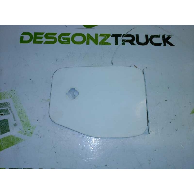 Recambio de tapa exterior combustible para nissan vanette cargo (hc23) familiar (5 asientos) referencia OEM IAM 788301C710 - Blanco 2
