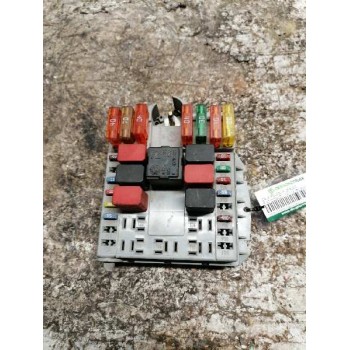 Recambio de caja reles / fusibles para fiat doblo (119) 1.3 16v multijet active com. (55kw) referencia OEM IAM 51763770  