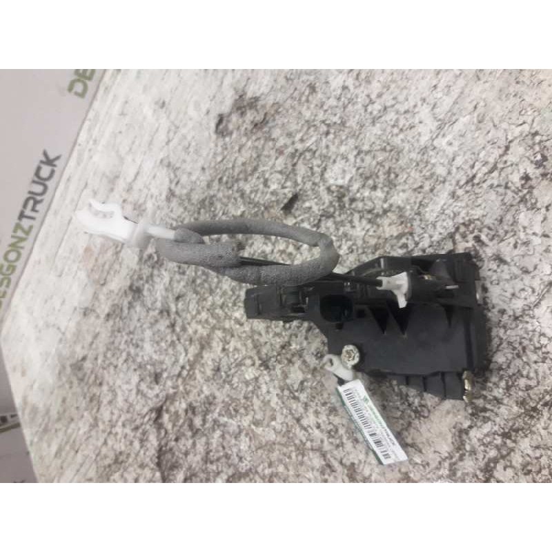 Recambio de cerradura puerta trasera derecha para bmw serie 3 berlina (e46) 320d referencia OEM IAM  7 PINS - Blanco 2