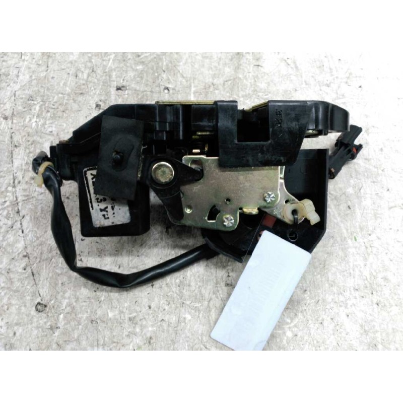 Recambio de cerradura puerta trasera izquierda para kia shuma ii 1.6 ls berlina portón referencia OEM IAM 0K2N273310 2