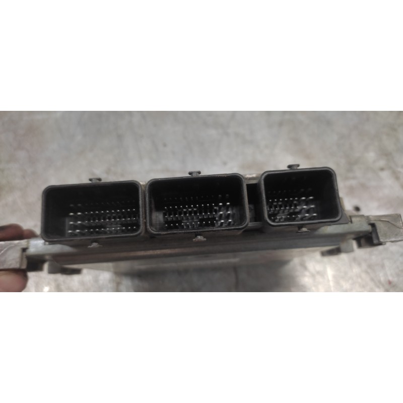 Recambio de centralita motor uce para renault scenic ii authentique referencia OEM IAM 8200843713 8200807626 S122326114A 3