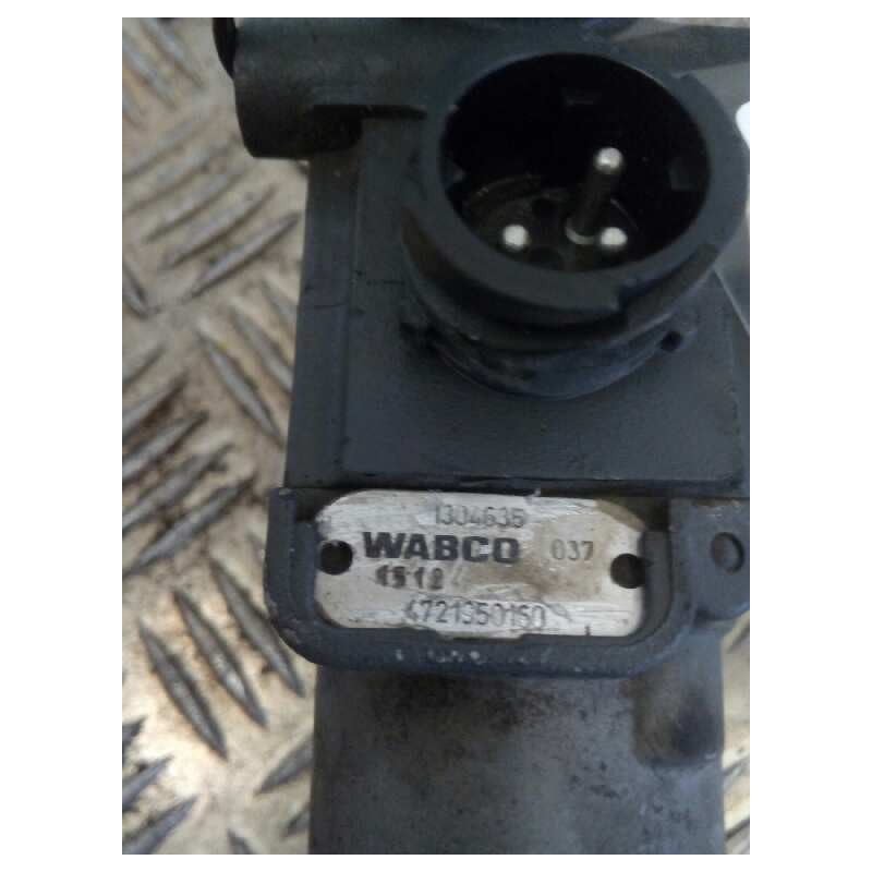 Recambio de valvula aire para daf serie xf105.510 fsa 4x2 space-cab referencia OEM IAM 1304635 4721950160 ELECTRO VALVULA ABS 2