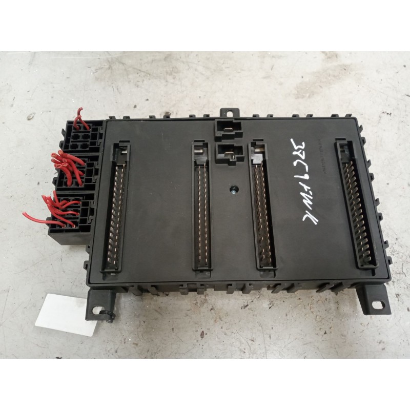 Recambio de caja reles / fusibles para daf serie xf105.460 12.9 diesel referencia OEM IAM 1674870  518685201700 - Blanco 2