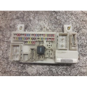 CAJA RELES / FUSIBLES 3M5T14014ACH 3M5T14A073BF 3M5T14A073BF