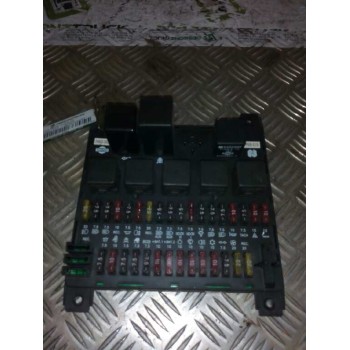 Recambio de caja reles / fusibles para nissan eco - t 100.45/78 kw/e2 referencia OEM IAM 24063D6200  