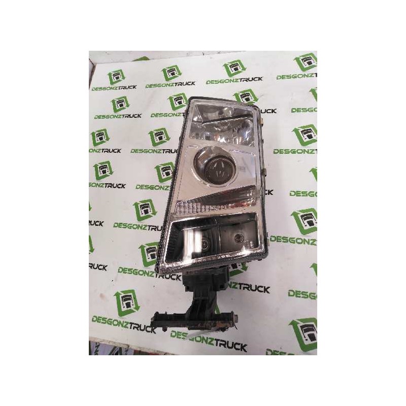 Recambio de faro derecho para volvo fh 12 asta 1993 e1 fsa  4x2 e1 largo (lh1 o l2h1) referencia OEM IAM 21001663 - Blanco