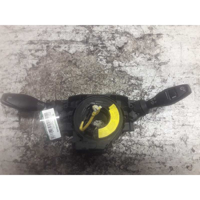 Recambio de mando multifuncion para ford fiesta (cb1) ambiente referencia OEM IAM 8A6T13N064BD 8A6T13335BB 8A6T17A553AC