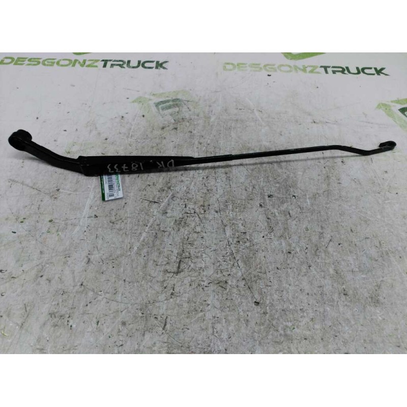Recambio de brazo limpia delantero derecho para kia shuma ii 1.6 ls berlina portón referencia OEM IAM 0K2A267321A  