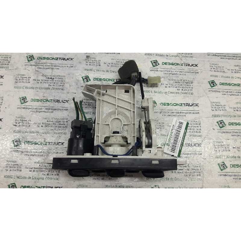 Recambio de mando calefaccion / aire acondicionado para kia shuma 1.5 comfort 5 berlina referencia OEM IAM 2