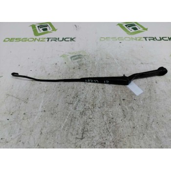 BRAZO LIMPIA DELANTERO IZQUIERDO 0K2AC67321A 