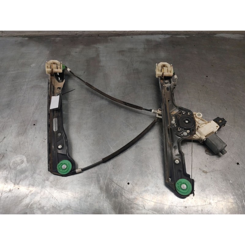 Recambio de elevalunas delantero derecho para bmw serie 1 berlina (e81/e87) 120d referencia OEM IAM   